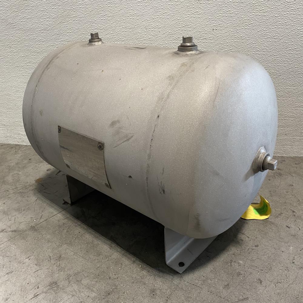 Silvan 13 Gallon Horizontal Pressure Tank, 316 Stainless Steel, 9934K35