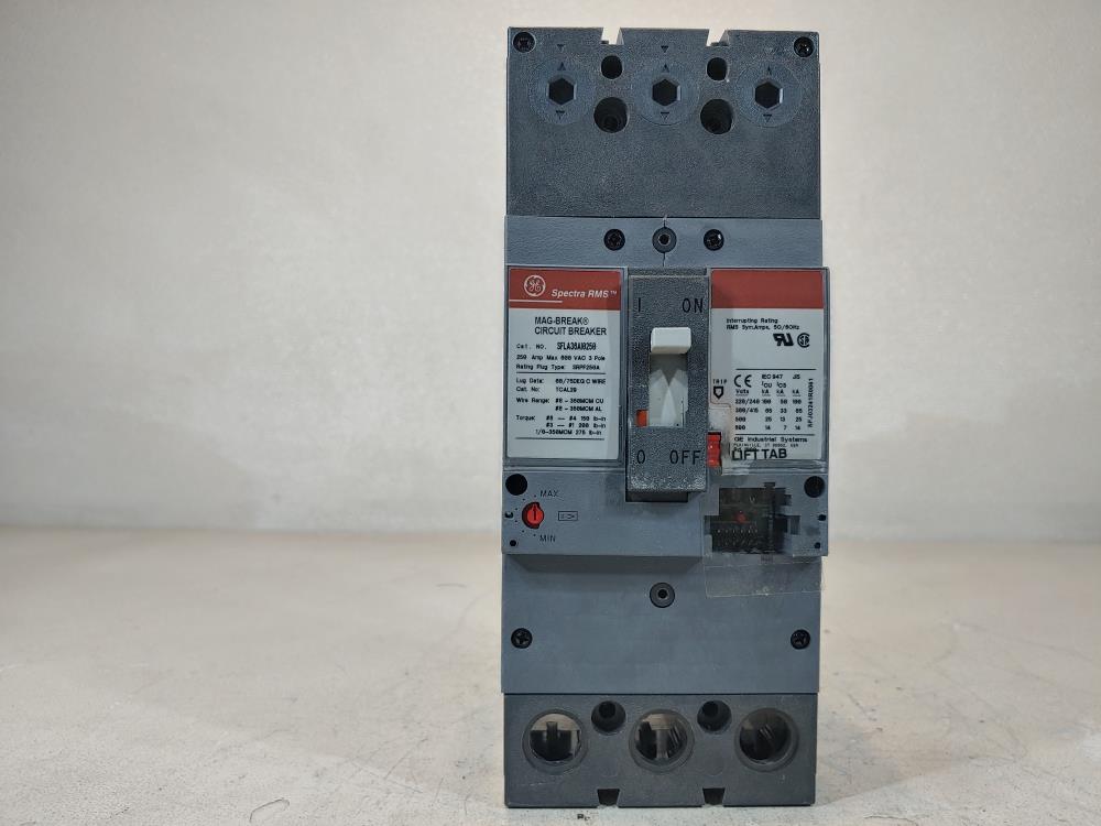 General Electric MAG-Break Circuit Breaker SFLA36AI0250