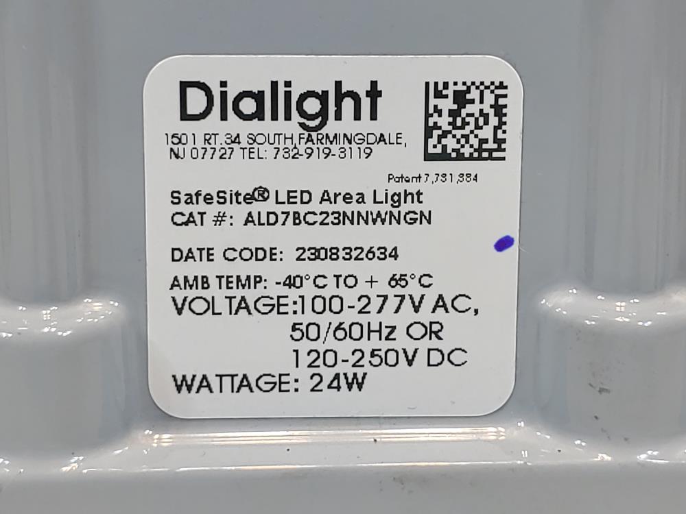 Dialight Safelight LED Area Light  GL 3K 360 CW 120V