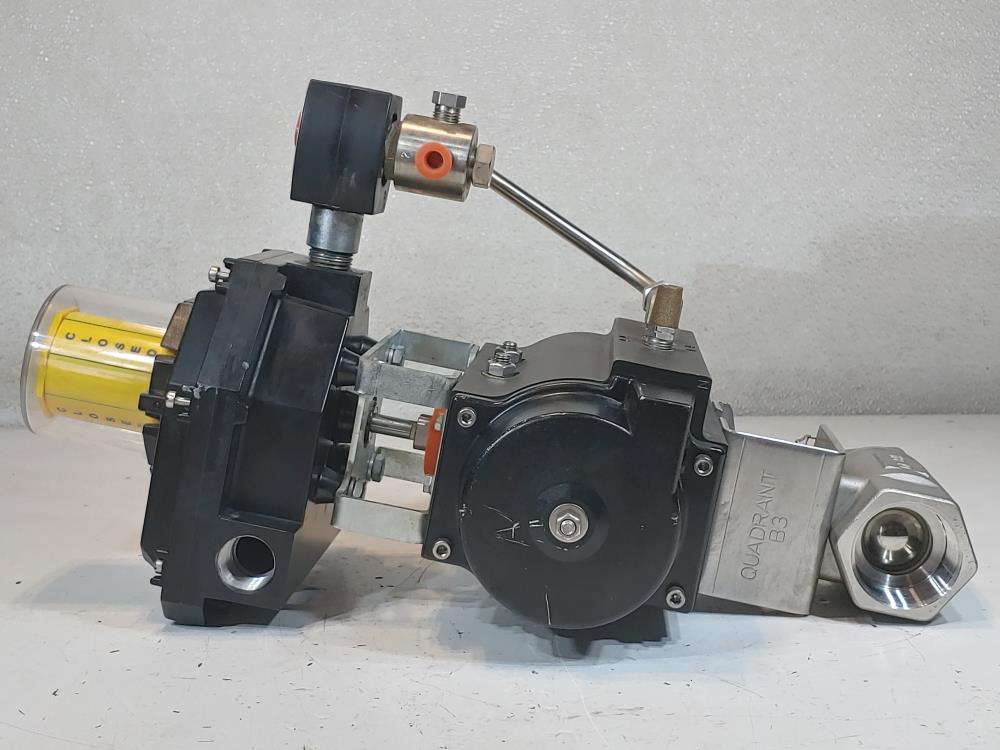 Quadrant C-1000SR4 Pneumatic Spring Return Actuator w/1-1/2 2000 WOG Ball Valve 