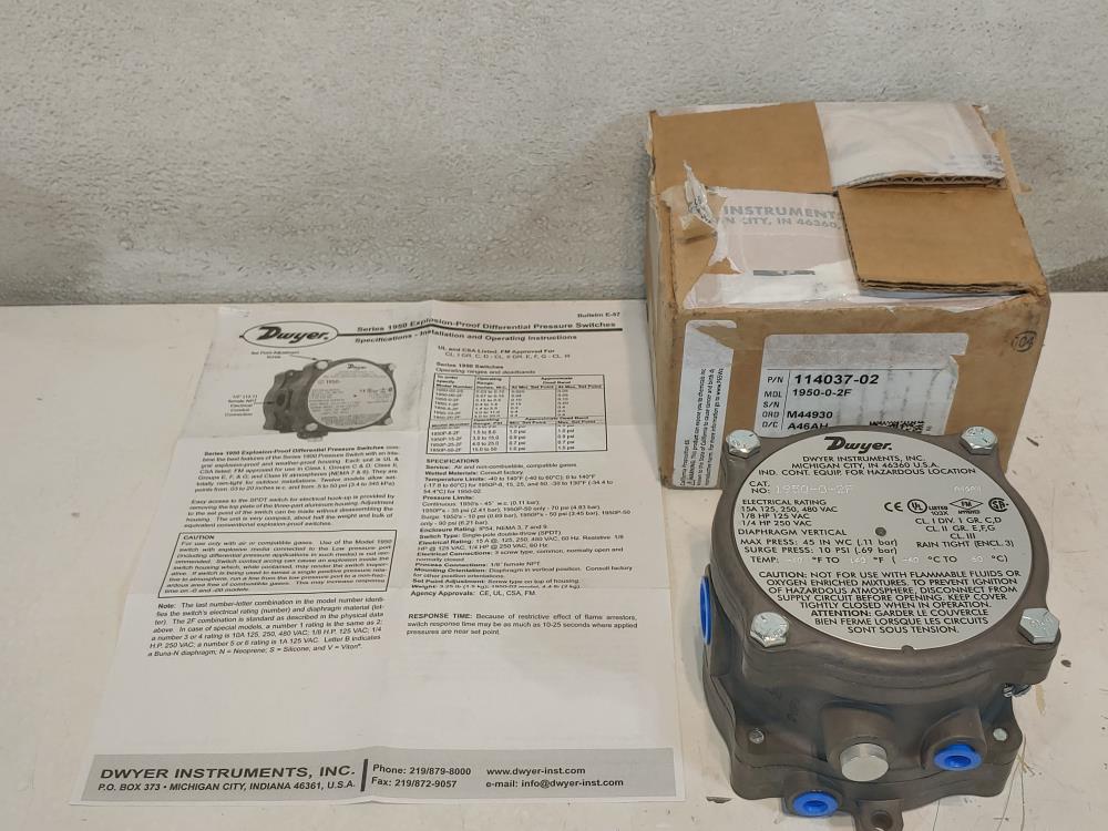 Dwyer Explosion-Proof Differential Pressure Switch 1950-0-2F