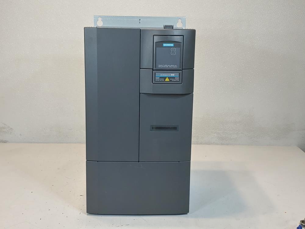 Siemens 6SE6440-2UD31-5DA1 Micromaster 440 AC Drive