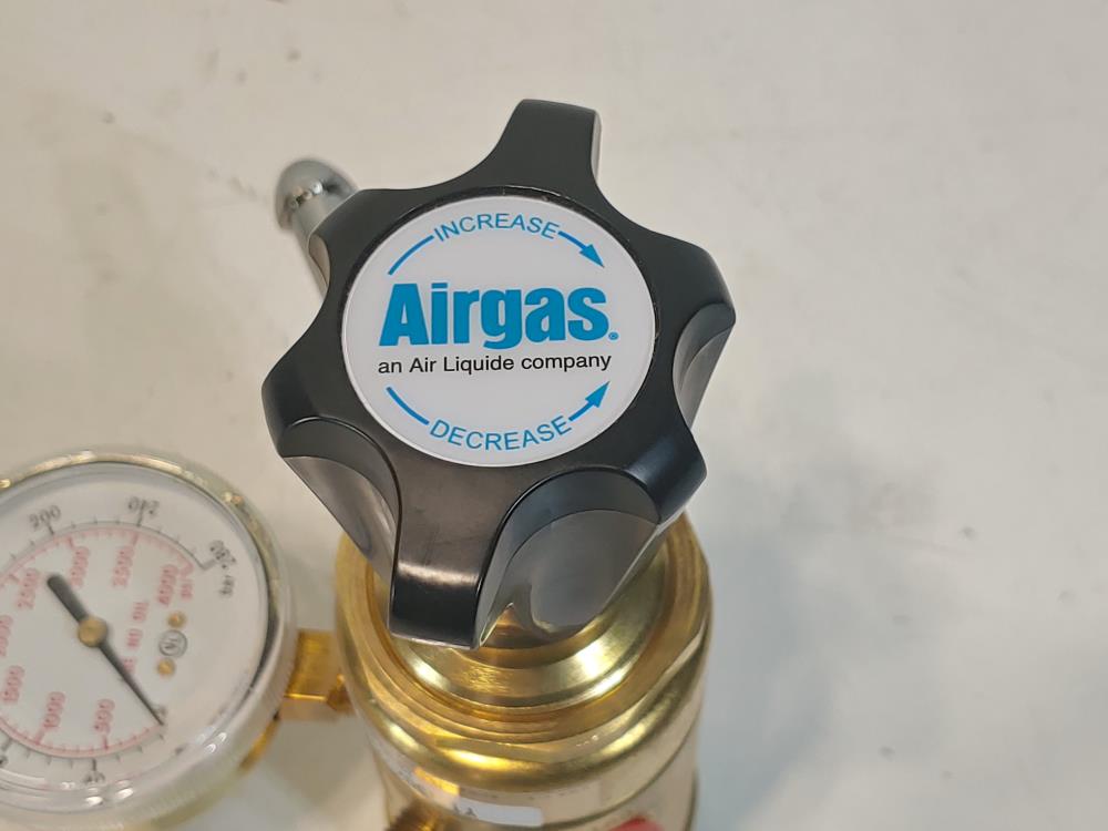 Airgas Model: Y11750250580-AG Specialty High Purity Single Stage Mini Regulator 