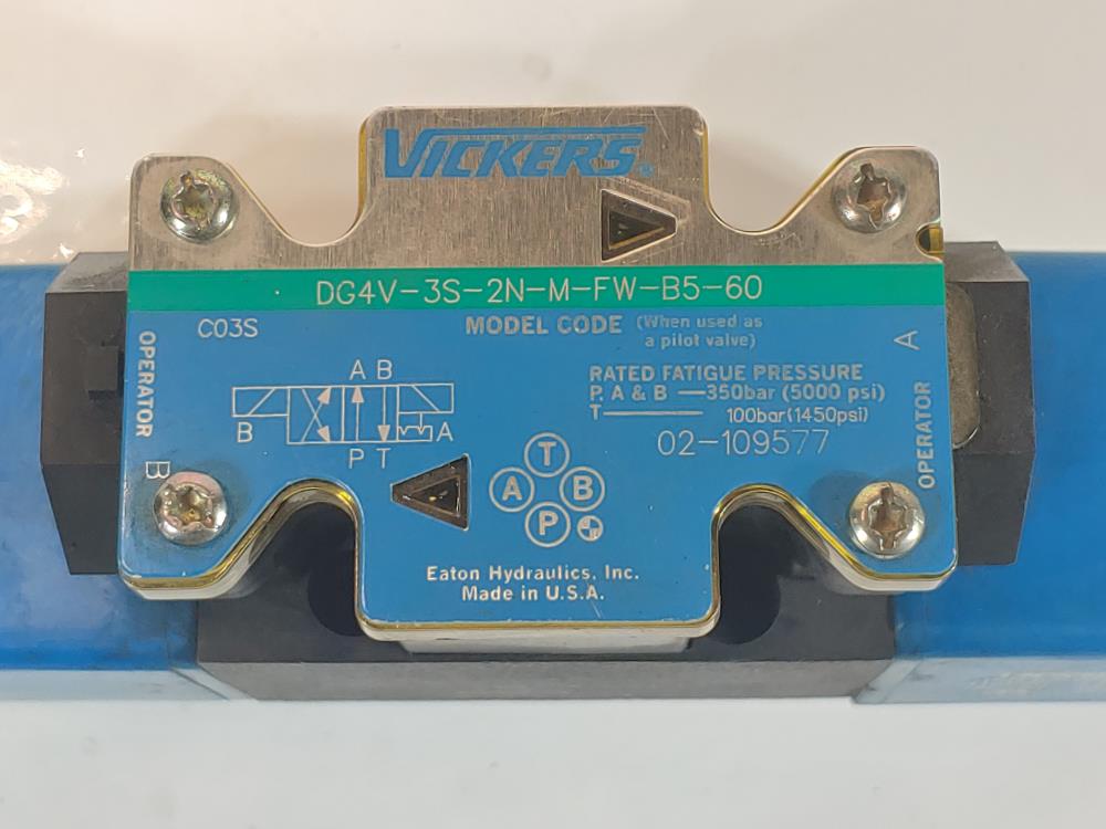 Vickers Eaton DG4V-3S-2N-M-FW-B5-60 Directional Control Valve Solenoid Actuation