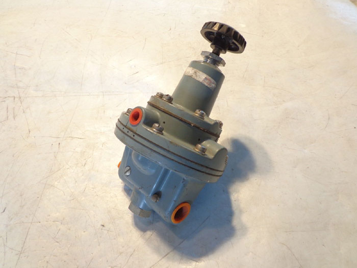 MOORE NULLMATIC PRESSURE REGULATOR 42H50