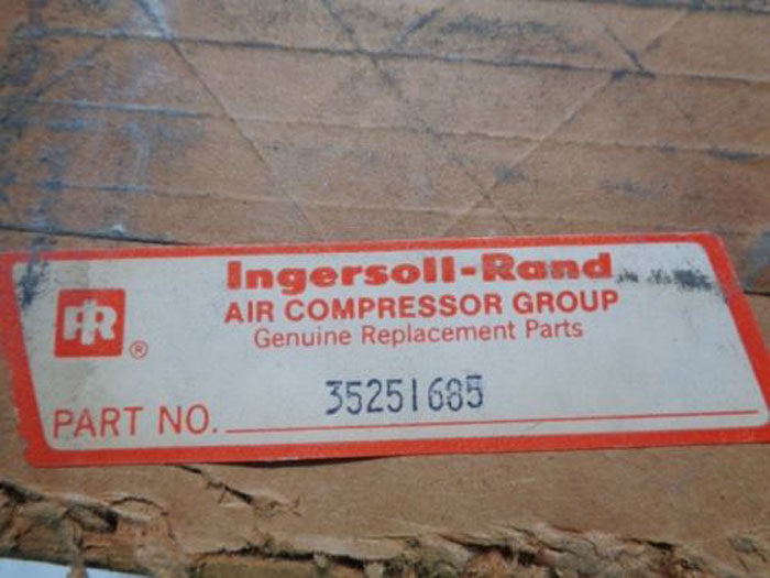 LOT OF (4) INGERSOLL RAND PIPE COUPLINGS 35251685