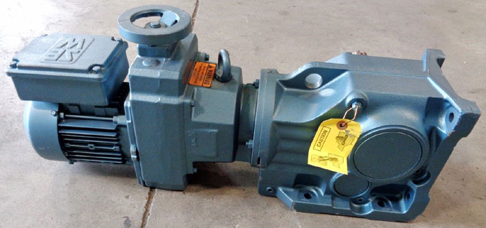 SEW EURODRIVE GEAR MOTOR #K670D16BDT71D4-KS, W/ SEVERE DUTY MOTOR