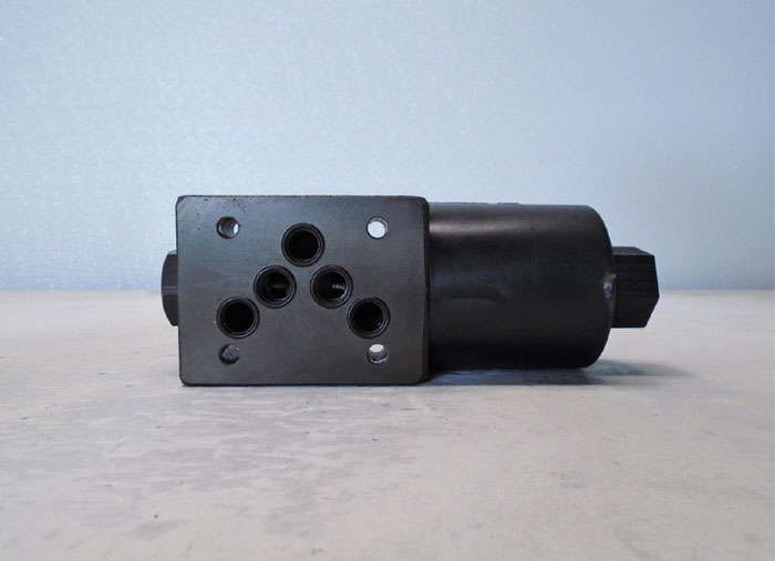 Yuken Directional Valve DSG-03-2B2-D24-N-5090