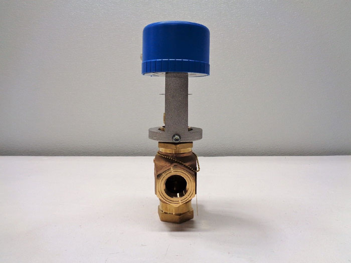 Johnson Controls 1" NPT 3-Way Control Valve, Bronze, VG7842NT+7152G