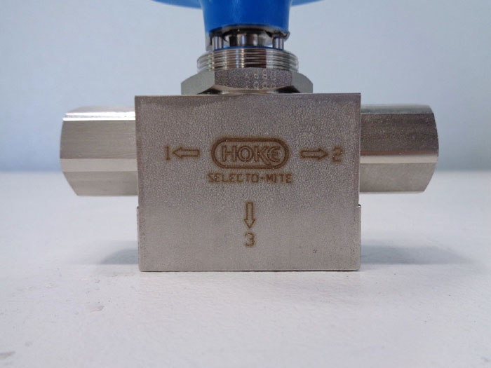 Hoke Selecto-Mite 3-Way 1/4" Ball Valve, Stainless 7165F4Y- DOPAK **LOT OF (2)**